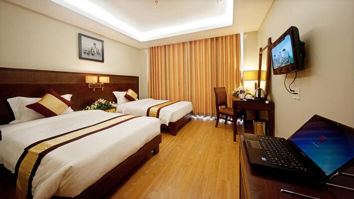 Gold Hotel Hue