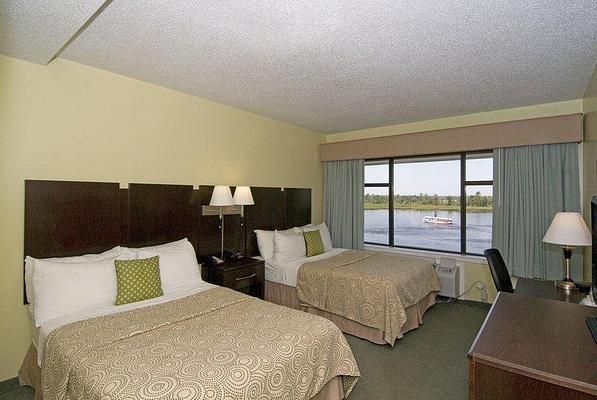 Best Western Plus Coastline Inn