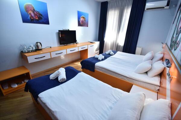 Boutique Hotel & Hostel Medusa