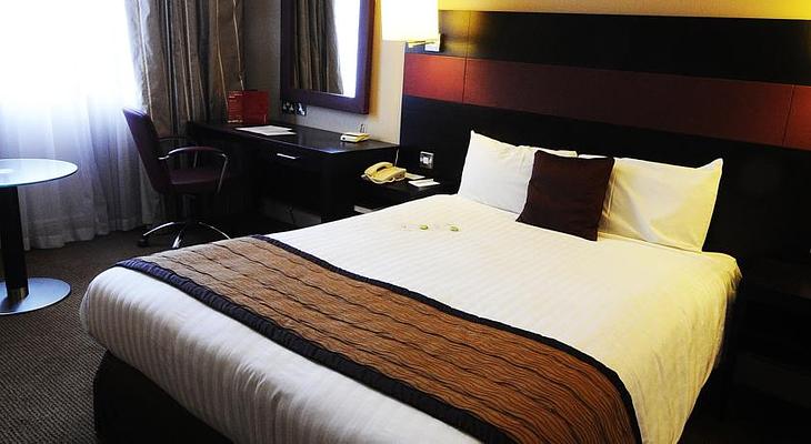 Crowne Plaza Leeds, an IHG Hotel