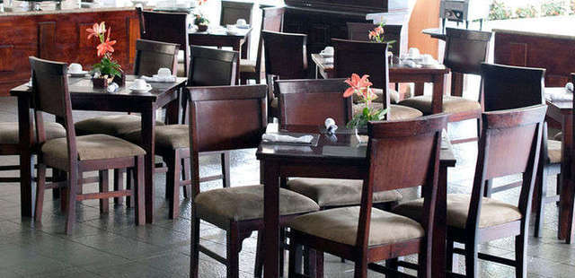 Quattro Restaurant and Bar