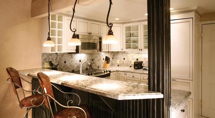 Aspen Square Condominium Hotel