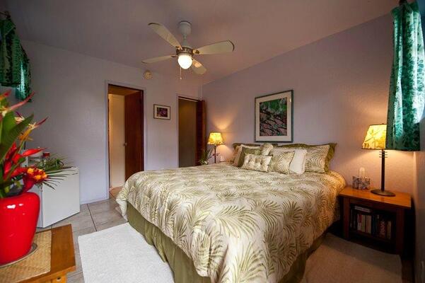 Hale Moana Bed & Breakfast