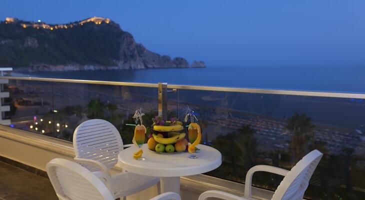Xperia Saray Beach Hotel