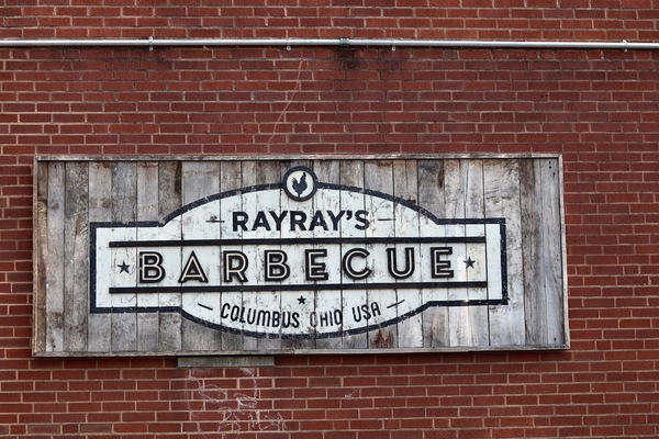 Ray Ray's Hog Pit