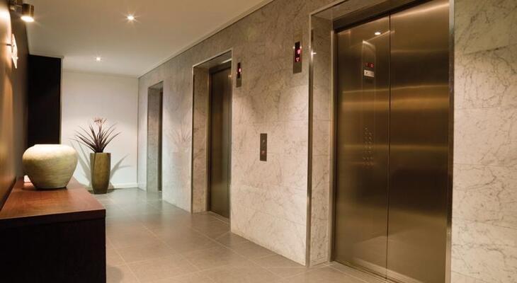 Adina Apartment Hotel Perth Barrack Plaza