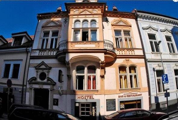 Downtown Backpackers Hostel