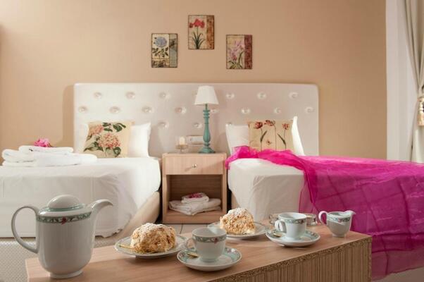Notos Heights Hotel & Suites