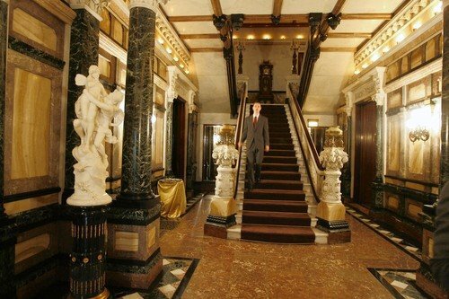 Richard H. Driehaus Museum