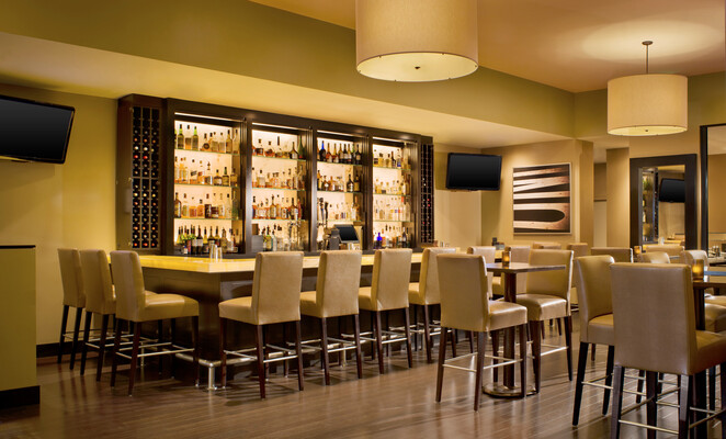 Sheraton Commander Hotel