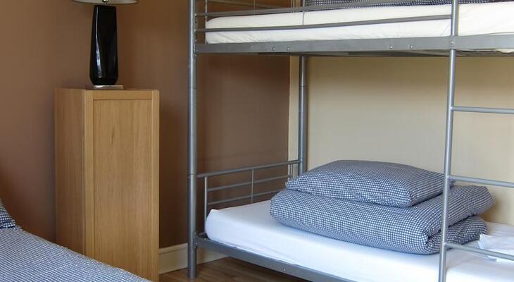 Snoozles Hostel