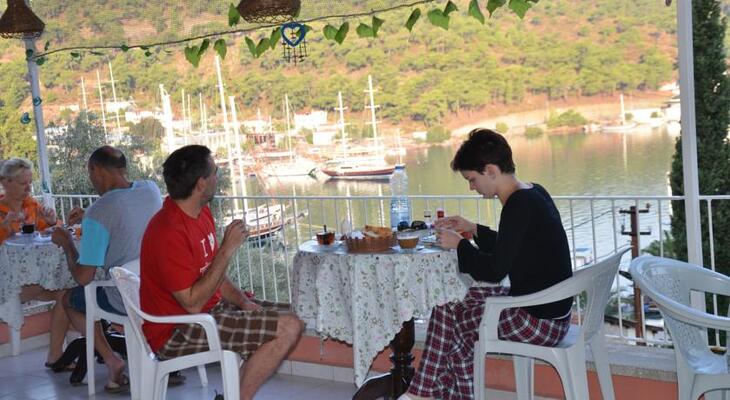 Duygu Pension