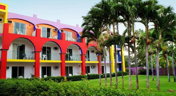 Royal Decameron Complex