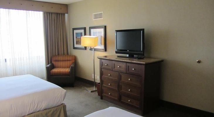 DoubleTree by Hilton Hotel & Suites Houston by the Galleria