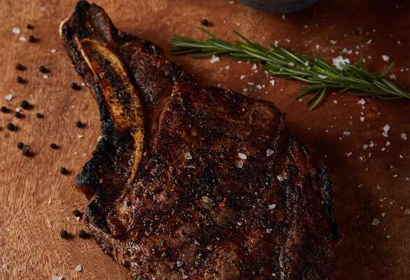 Council Oak Steak and Seafood