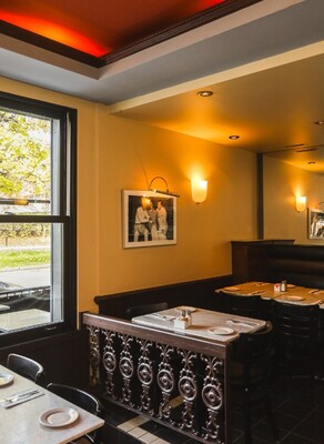 Cafe Cherrier