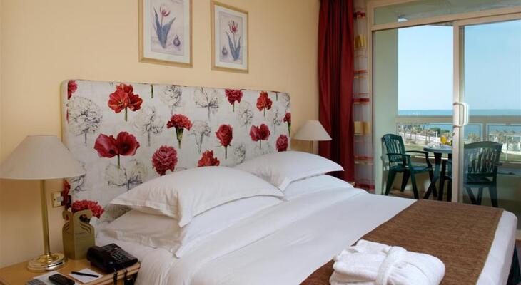 Le Royal Hotel