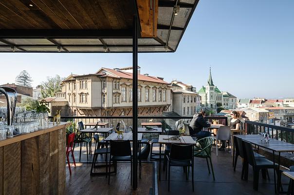 Fauna Hotel & Restaurant