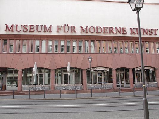 Museum MMK fur Moderne Kunst