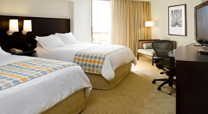 Hilton Orlando Buena Vista Palace Disney Springs Area