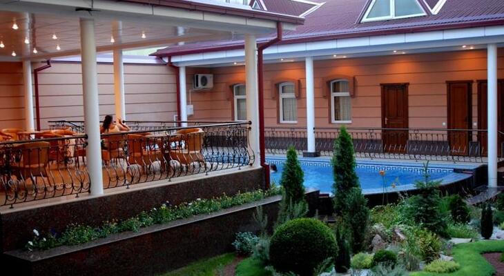 Hotel Bek
