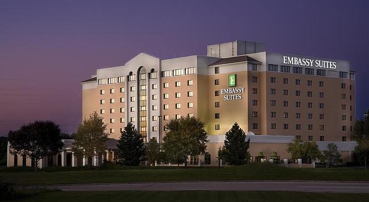 Embassy Suites by Hilton Kansas City International Airport