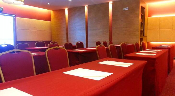 Celyn Hotel City Mall