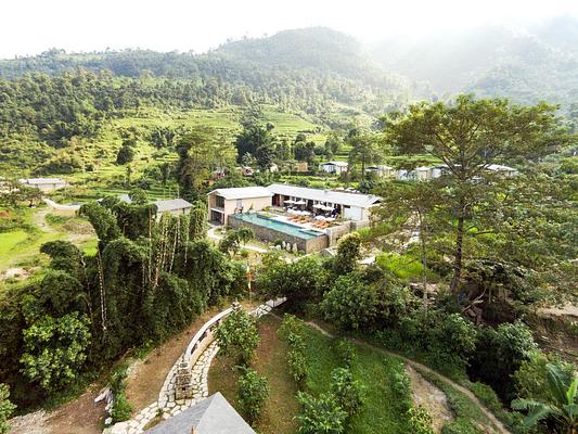 The Pavilions Himalayas - The Farm