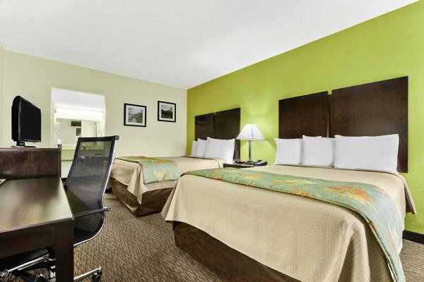 Quality Inn Asheville Downtown Tunnel Rd