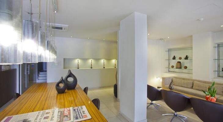 Almond Business Hotel