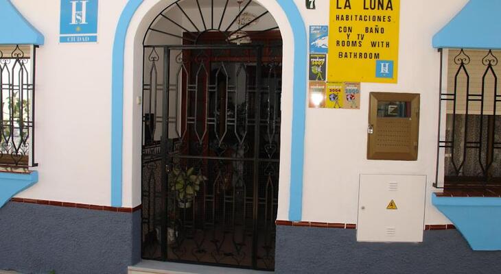 Hostal La Luna