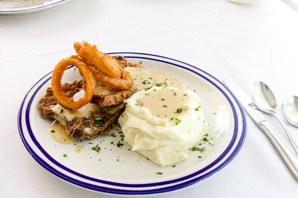 Hollyhock Hill Restaurant