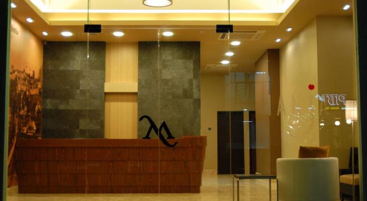 Manja Hotel