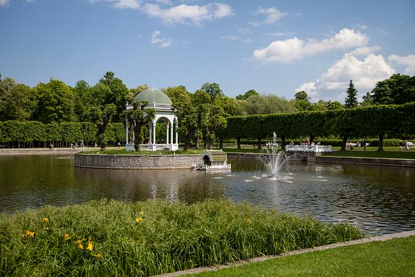 Kadriorg Palace