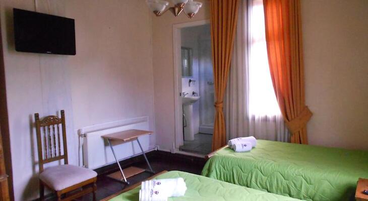 Hostal Bustamante