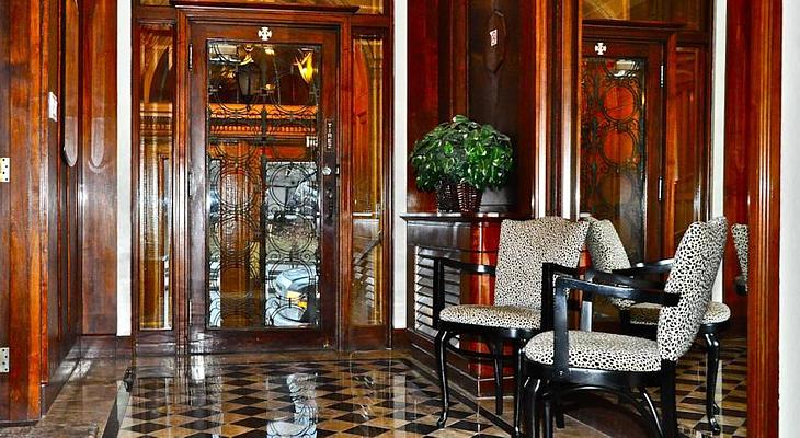 Le Manoir d'Auteuil