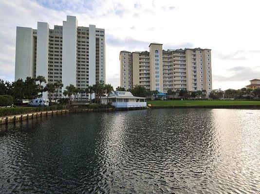 Hidden Dunes Beach & Tennis Resort