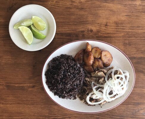 El Cochinito Restaurant