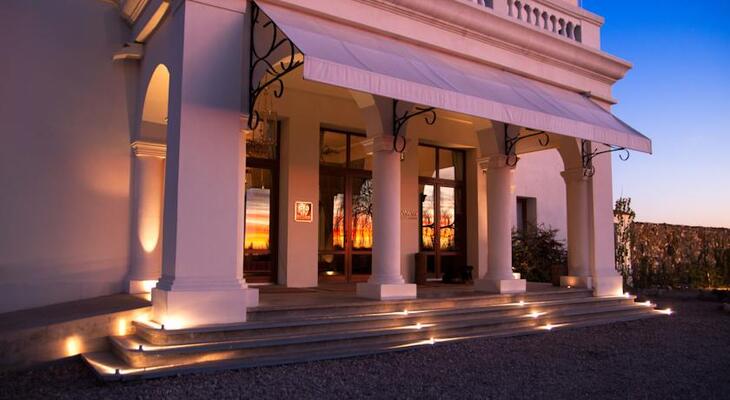 Cavas Wine Lodge