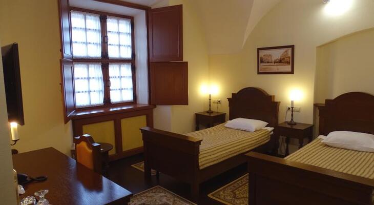 Monastyrski Hotel