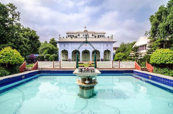 Hotel Diggi Palace