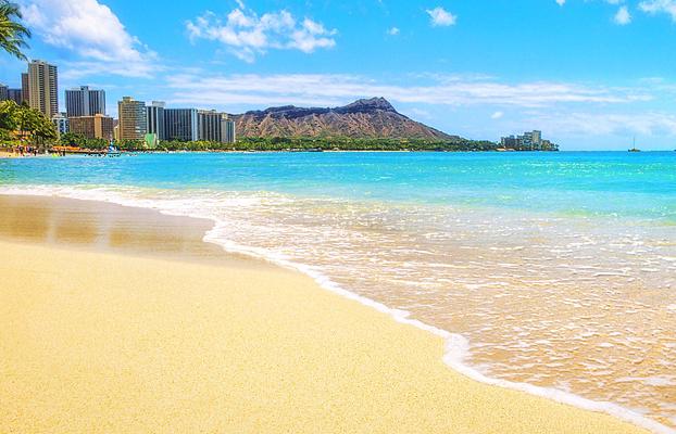 Hilton Hawaiian Village Waikiki Beach Resort - Waikiki's widest