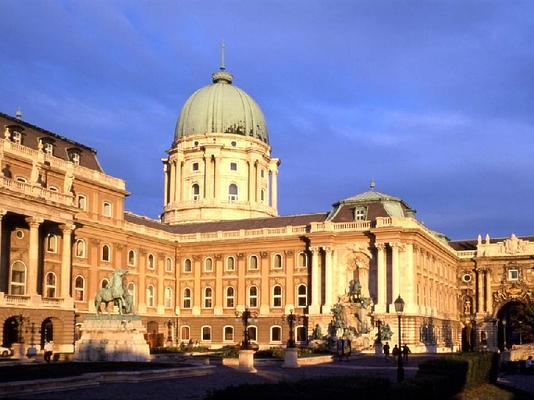 Budapesti Torteneti Muzeum