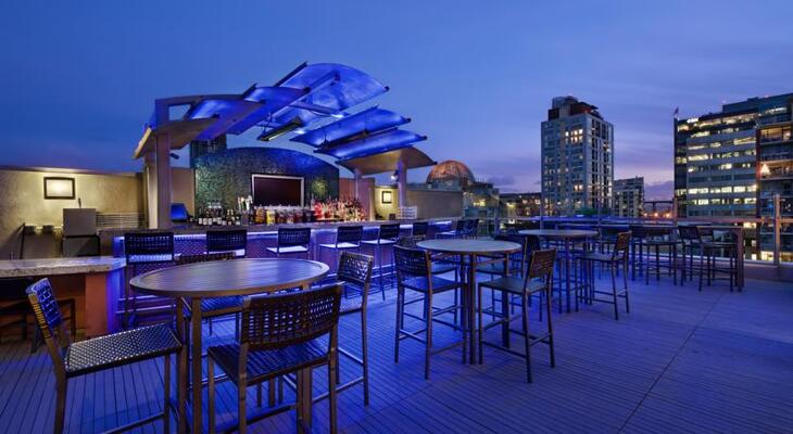 Hotel Indigo San Diego-Gaslamp Quarter, an IHG Hotel