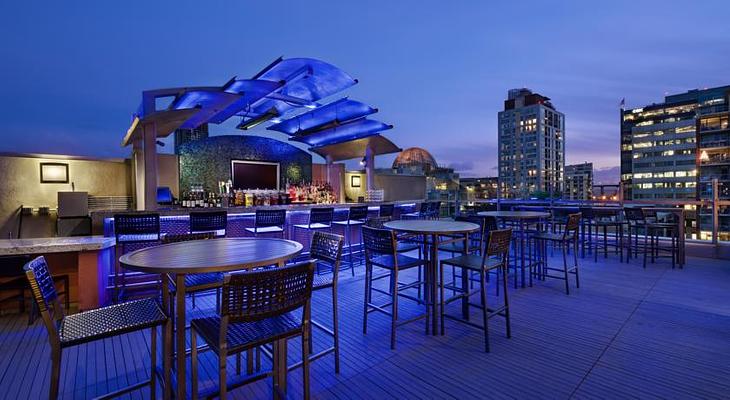 Hotel Indigo San Diego-Gaslamp Quarter, an IHG Hotel