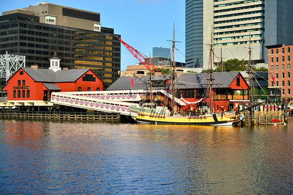 Boston Tea Party Ships & Museum