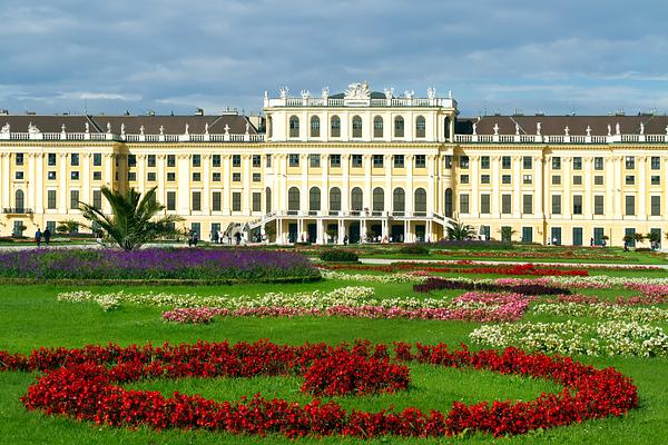 Schonbrunn  Palace