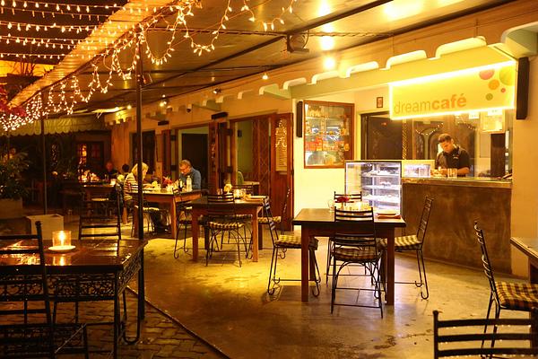 Dream Cafe & Guest House