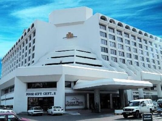 Regent Plaza Hotel & Convention Centre