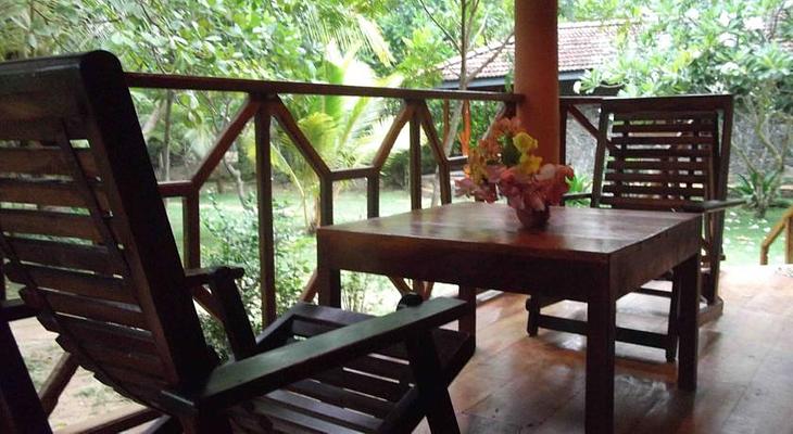 Green Garden Cabanas & Resort